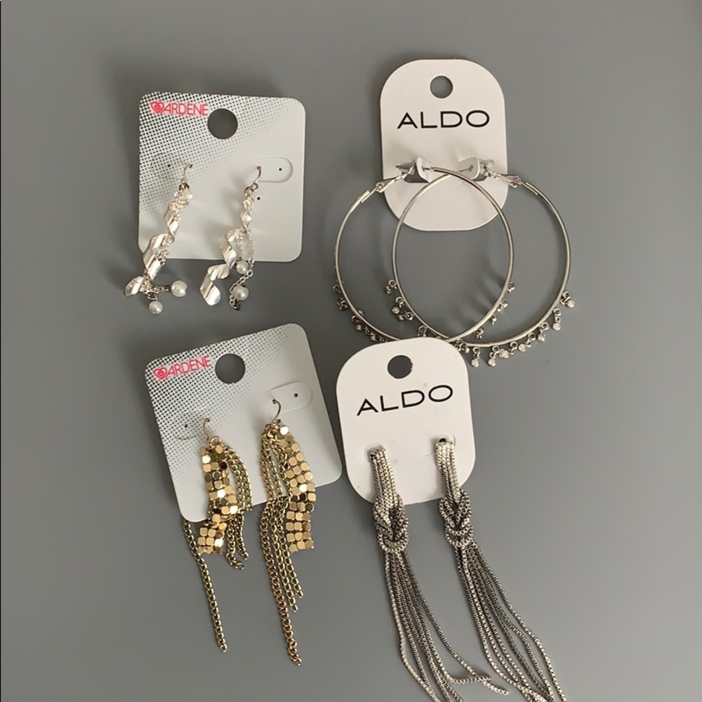 Assorted earrings